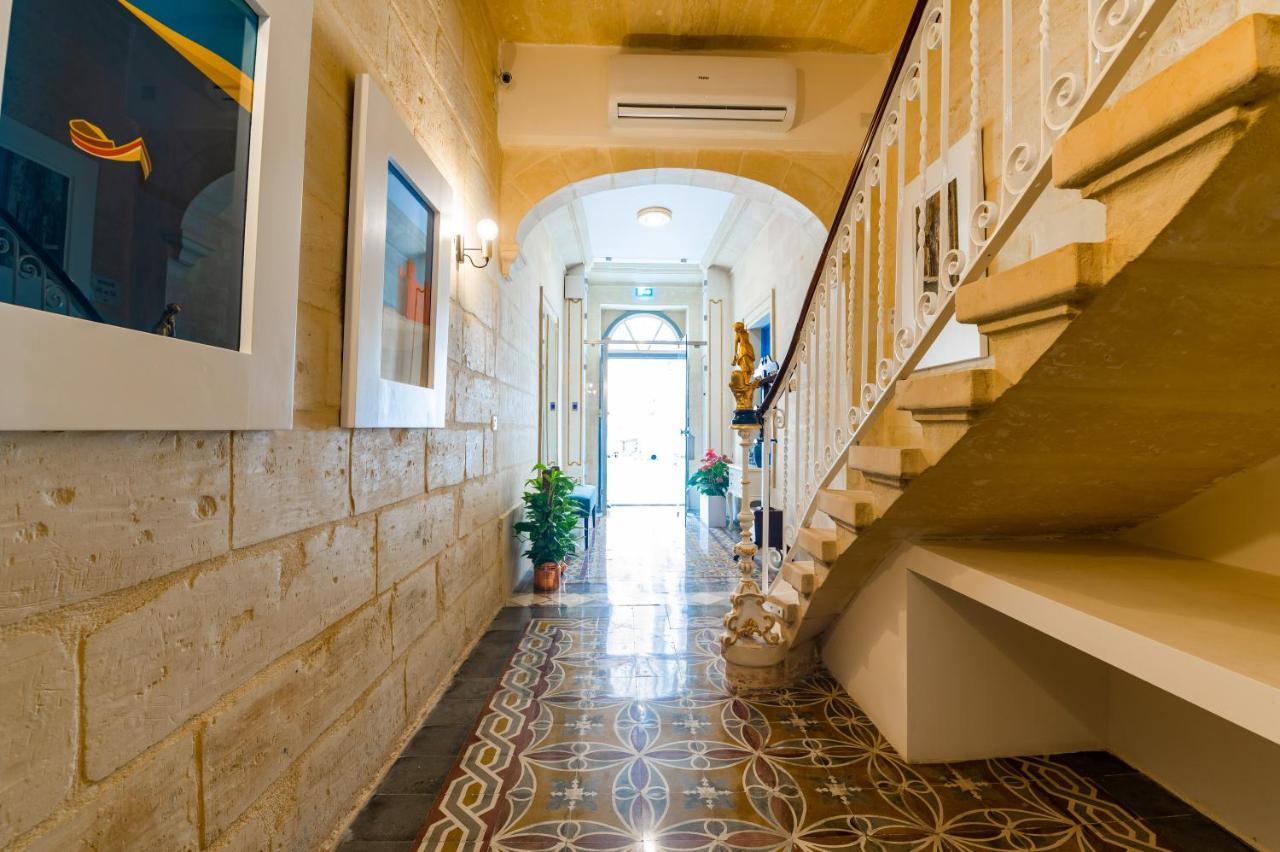 Готель Monreal Boutique Townhouse - R024Rm4 Паола Екстер'єр фото